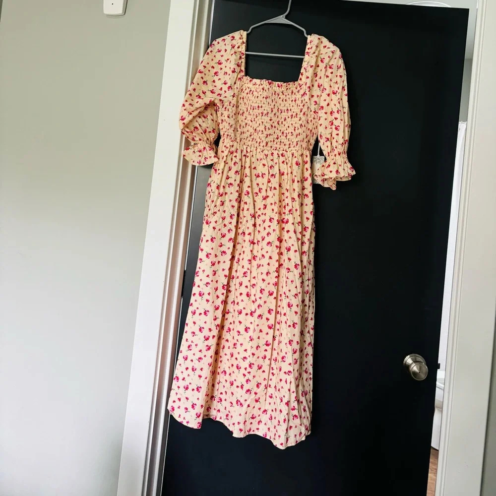 Tuckernuck Hyacinth House Floral Fells Midi Dress - Picture 4 of 11